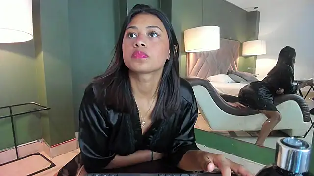 Mariahm Williams online show from February 18, 11:37 pm