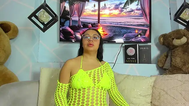 amy noa online show from March 3, 12:27 am