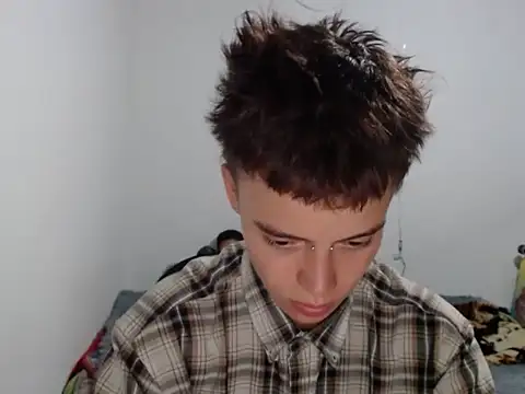 Brenda Tina699 online show from March 5, 1:34 am