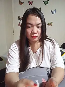 Zyramae 25 online show from June 16, 11:11 am