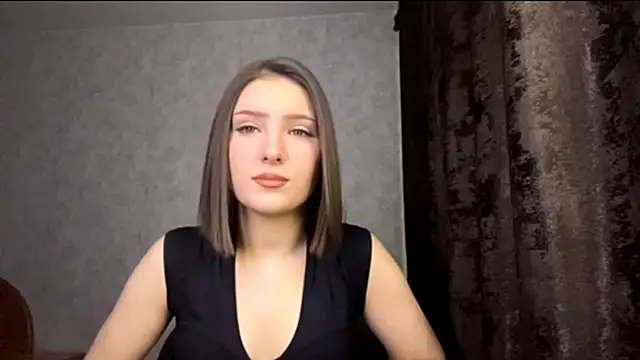 FoxieFlare online show from February 11, 12:03 am