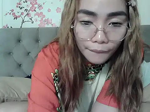 sangkissed92 online show from March 26, 6:37 am
