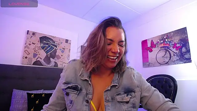 milfsecret69 online show from June 18, 10:53 am