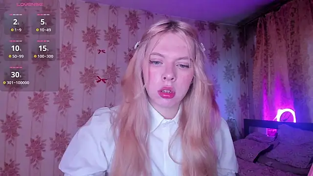 Cutie Bambi online show from July 30, 12:28 pm