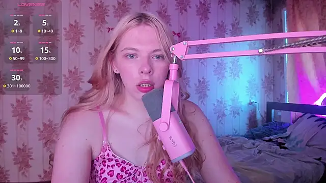 Cutie Bambi online show from July 21, 12:28 pm