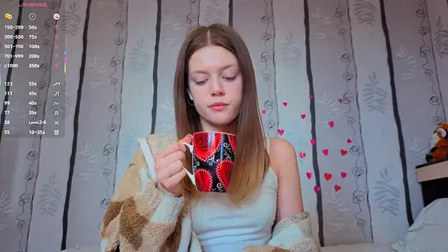 SueFerreyra online show from February 21, 9:32 am