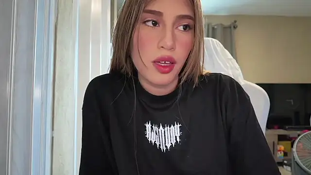 romyamo online show from July 13, 11:16 pm