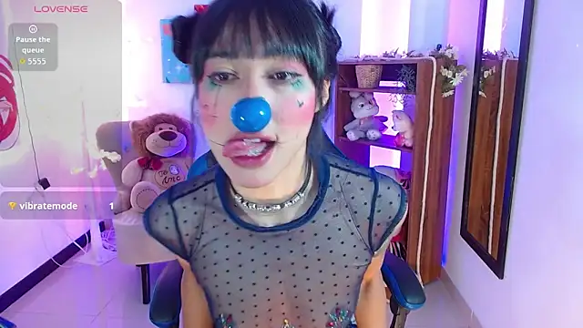 FIORELLA L online show from February 28, 12:37 pm