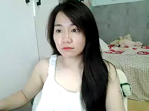 Amy8386 online show from May 4, 4:11 pm