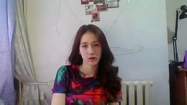 NickiKisinger online show from July 30, 7:09 am