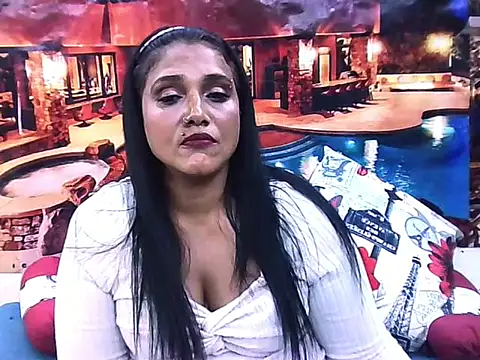 IndianSexyLady20 online show from May 9, 4:20 pm