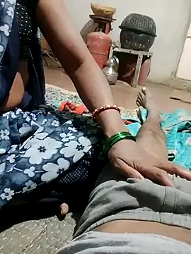 ashwiniraj567 online show from March 20, 5:07 pm