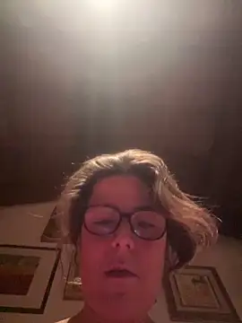 missgirl88 online show from February 3, 2:53 am