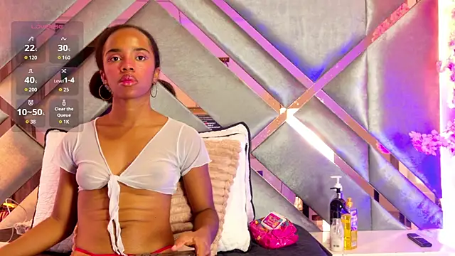 EmmaLovve online show from July 18, 2:59 am