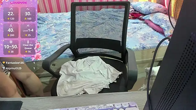 HornyAsianXxX online show from July 15, 2:44 pm