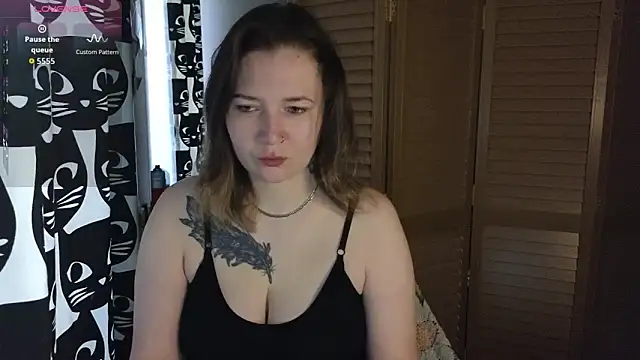 Ozalin  online show from June 17, 8:15 am