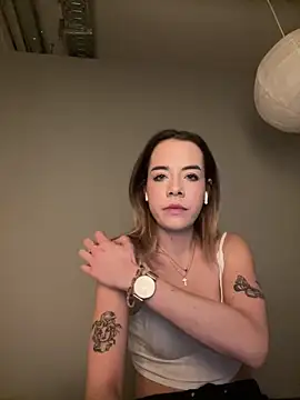 JulietSugar online show from February 11, 10:44 pm