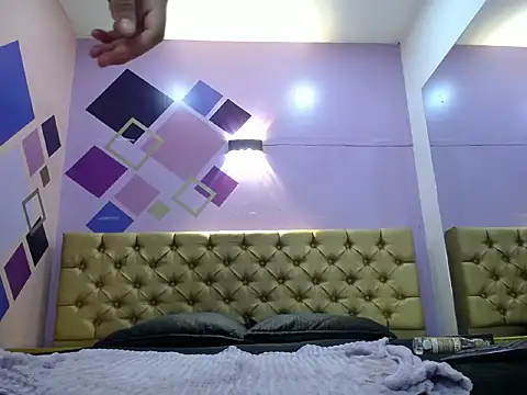 YumiViolet online show from February 25, 4:00 am