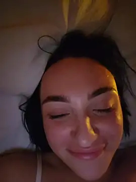 HotDevilGirl  online show from March 13, 7:37 pm