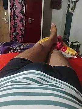 horny indian90 online show from May 11, 3:51 pm