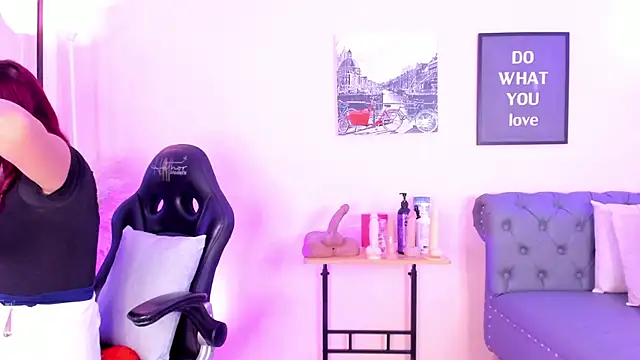 victoriazans online show from August 4, 12:00 pm