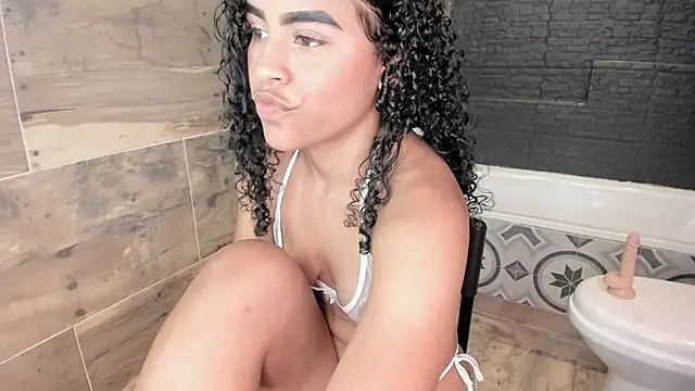 Danna Copers online show from June 9, 10:09 pm