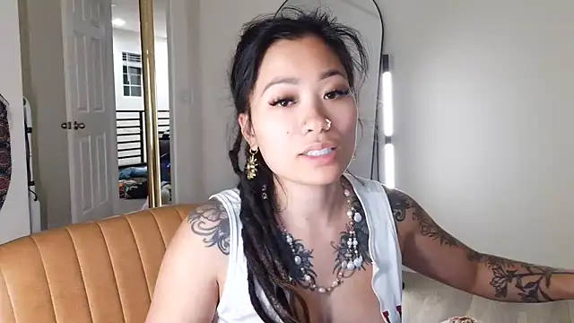222goddess444you online show from June 16, 5:30 am