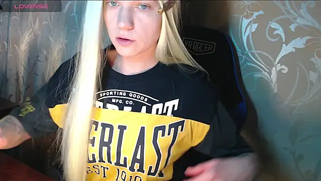 Shiny Victoria online show from February 18, 10:47 am