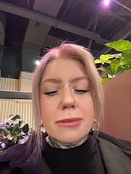 Chiibi online show from March 6, 11:49 am