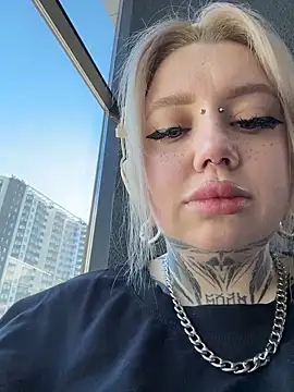 Chiibi online show from March 13, 11:00 am