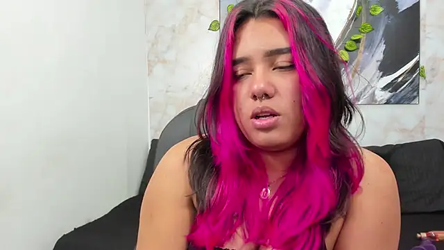 Lilith traviis online show from March 10, 10:03 pm