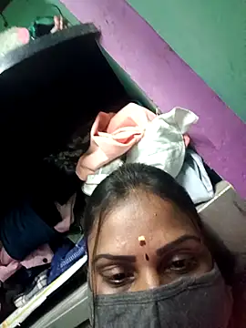 Tamil Hot Nisha online show from May 11, 5:21 pm