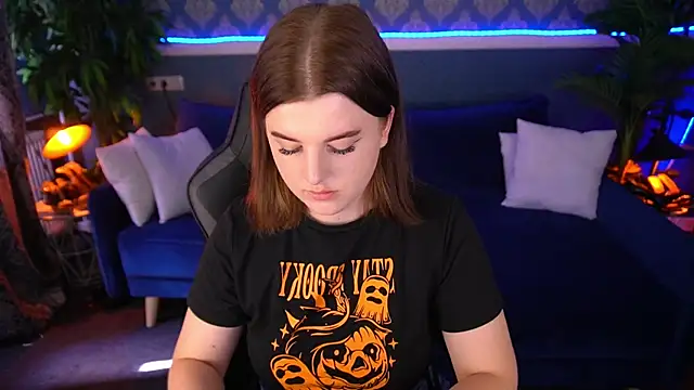 KristiFoxy online show from July 4, 12:56 pm