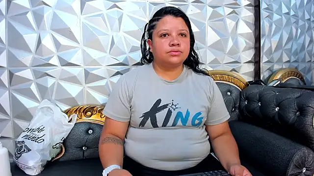 Carolina-Lenon online show from March 10, 7:18 pm