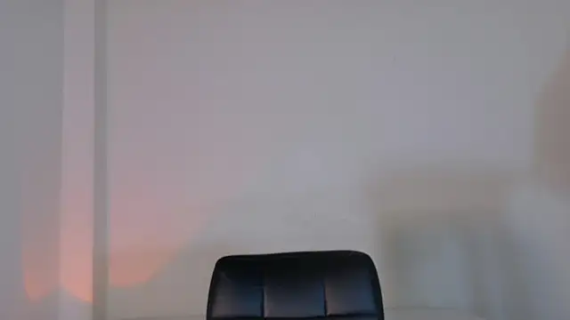 raven li01 online show from July 8, 6:04 am