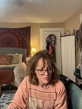 BrookiesLife online show from June 20, 2:15 am