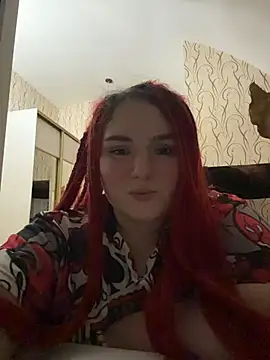 Esteri Moon online show from February 14, 11:29 pm