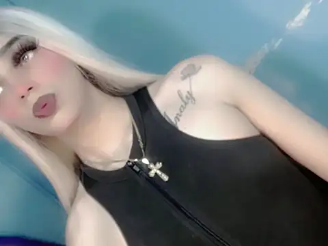 Maddye Fox online show from July 4, 4:41 am