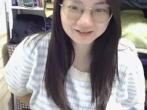 xiaoxiaowan11 online show from March 8, 12:09 pm