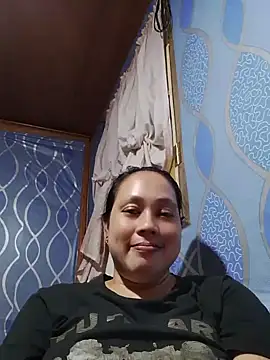 May Bombs online show from June 1, 11:56 am