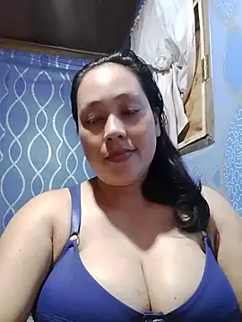 May Bombs online show from August 1, 5:42 am
