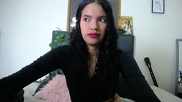 Julieta Parker online show from March 12, 7:16 pm