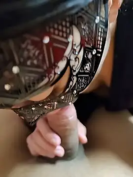 halfslive online show from February 10, 12:30 pm