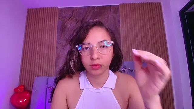 sarita blondi online show from May 5, 11:57 am