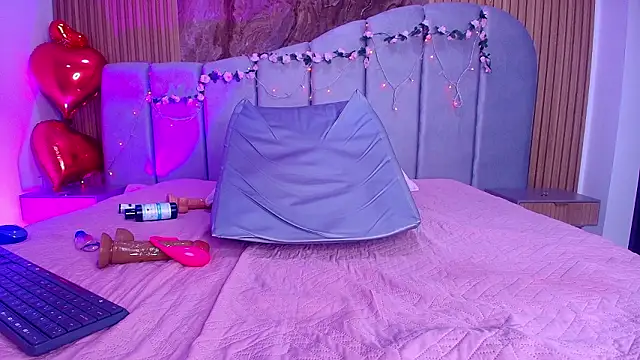 sarita blondi online show from February 26, 12:59 pm