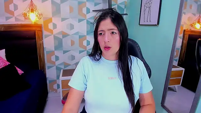 alixablake online show from June 12, 12:13 pm