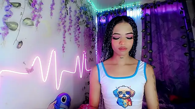 DahliaGill online show from July 14, 12:54 pm