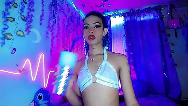 DahliaGill online show from July 16, 6:12 pm