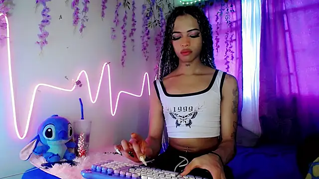DahliaGill online show from July 4, 10:16 pm