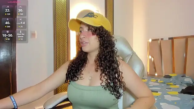 NoaMalak7 online show from February 26, 8:41 pm